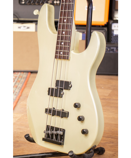 Бас-гитара Fernandes PJ Series Limited Edition PJ-50 Snow White, Япония, 1980'е гг. купить с доставкой по России -  