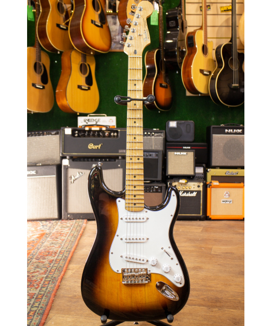 Электрогитара Fender Stratocaster MIM Tobacco Sunburst, Мексика, 2004 г. купить с доставкой по России -  